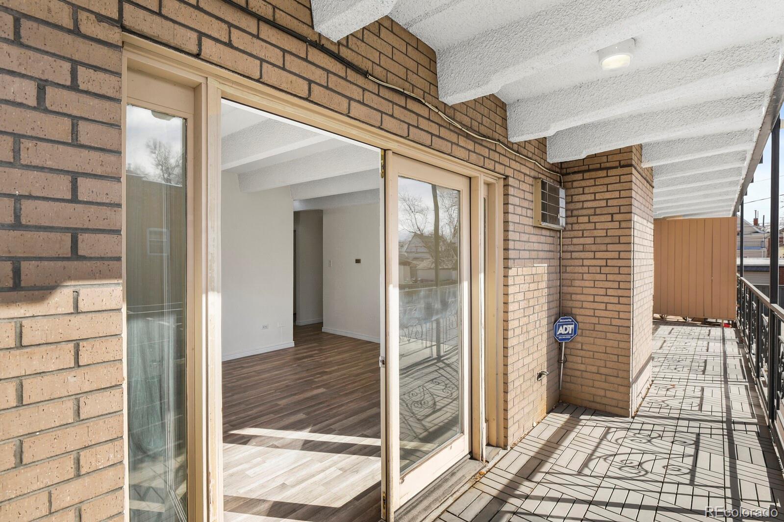 MLS Image #24 for 100 s clarkson street 202,denver, Colorado