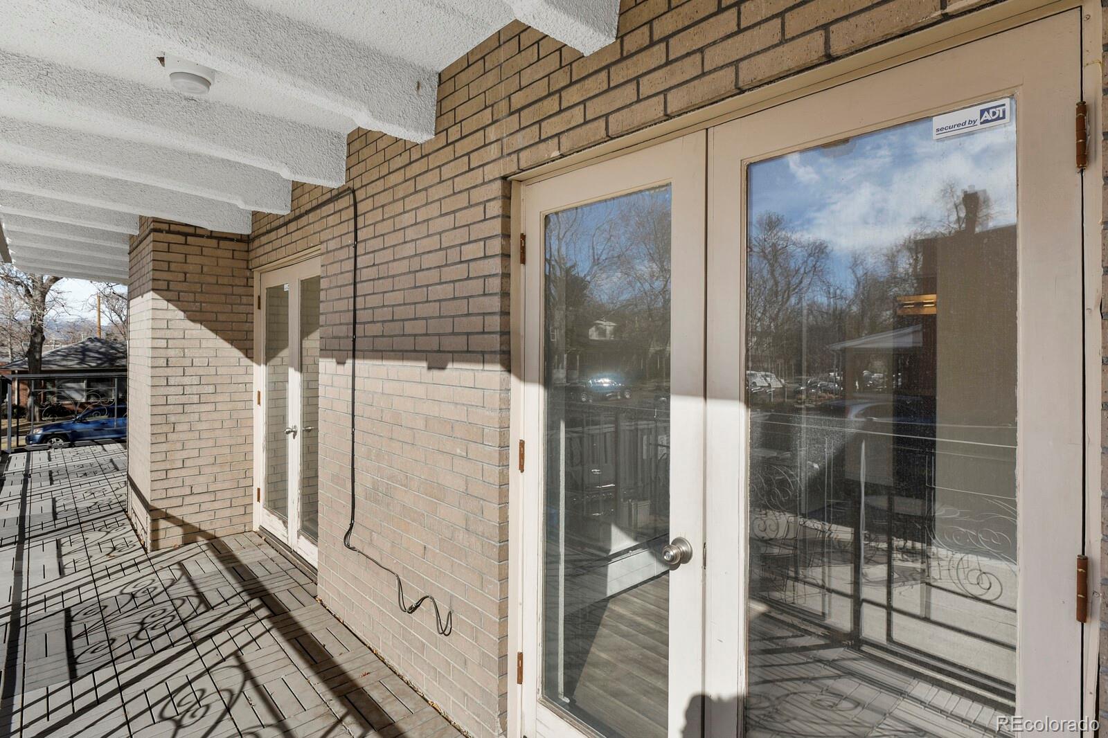 MLS Image #26 for 100 s clarkson street 202,denver, Colorado