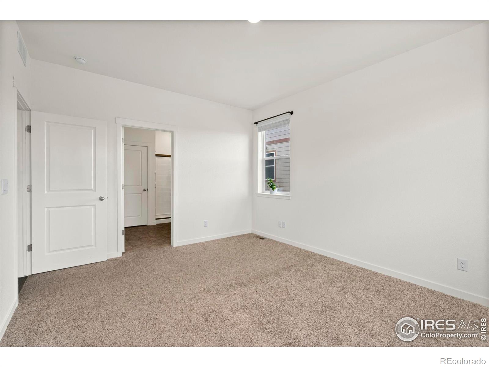 MLS Image #17 for 2585  wren drive,johnstown, Colorado