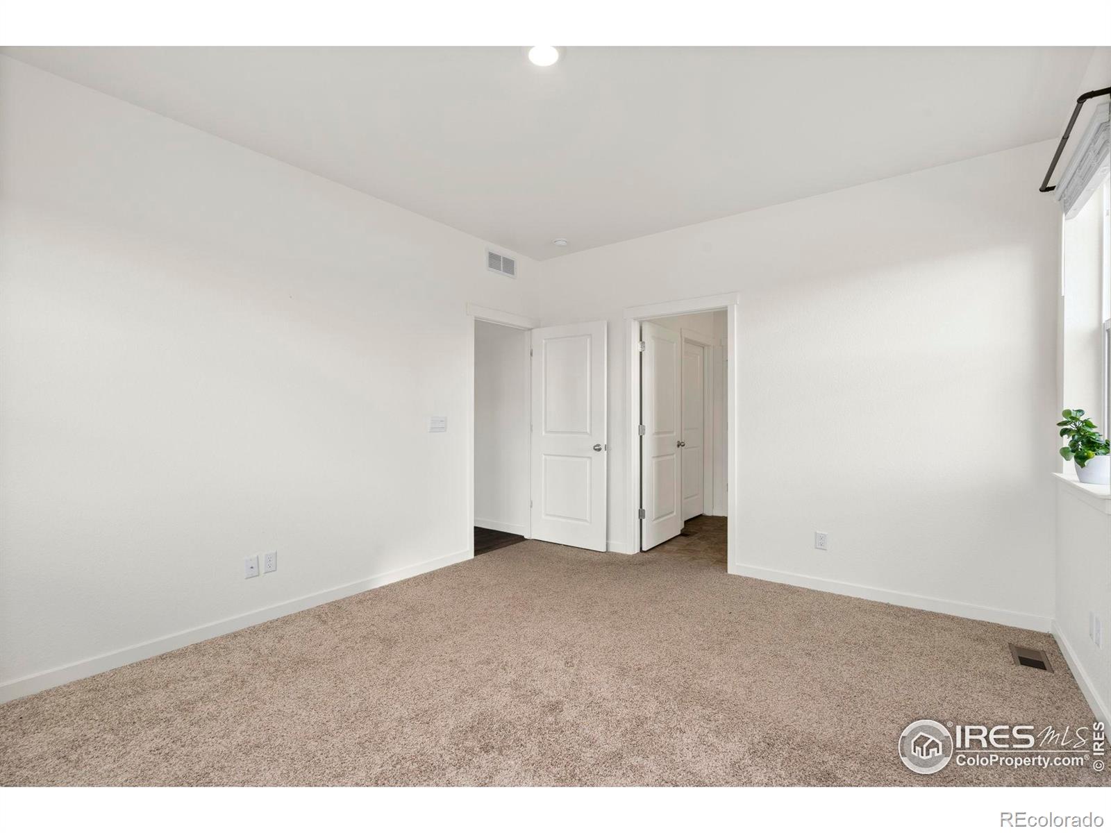 MLS Image #18 for 2585  wren drive,johnstown, Colorado