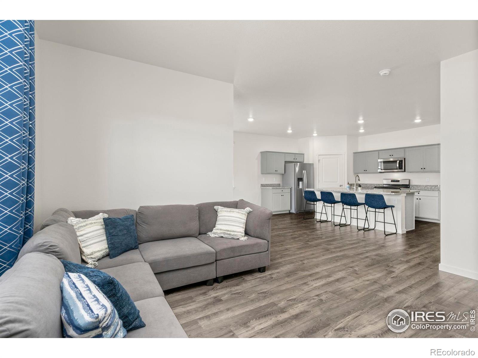 MLS Image #5 for 2585  wren drive,johnstown, Colorado