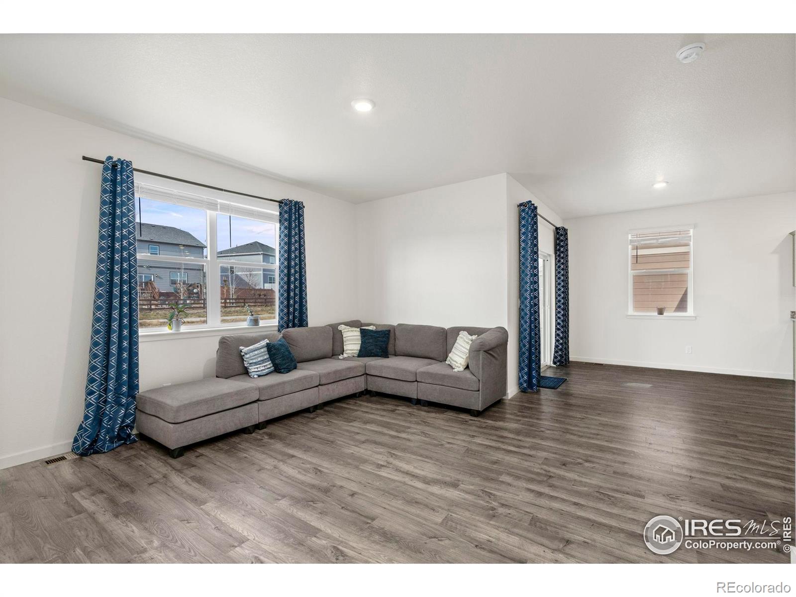 MLS Image #6 for 2585  wren drive,johnstown, Colorado