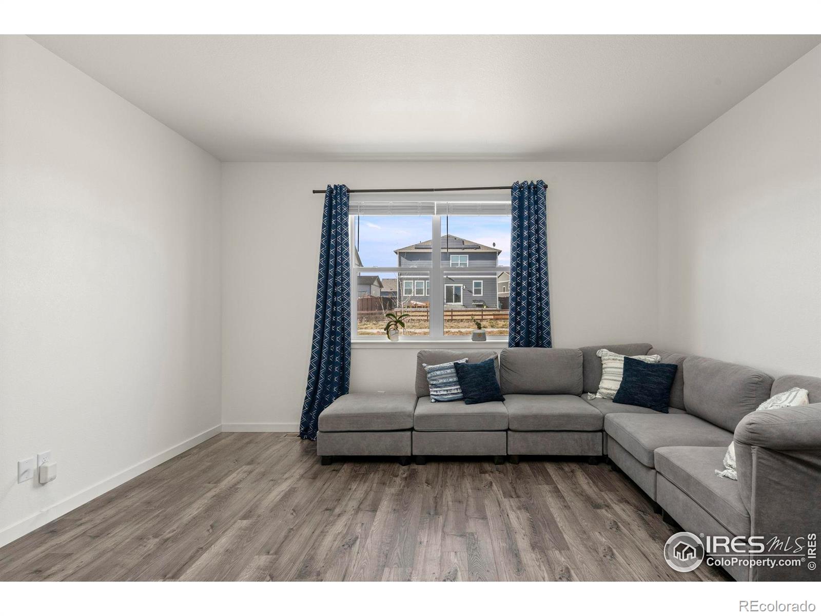MLS Image #7 for 2585  wren drive,johnstown, Colorado