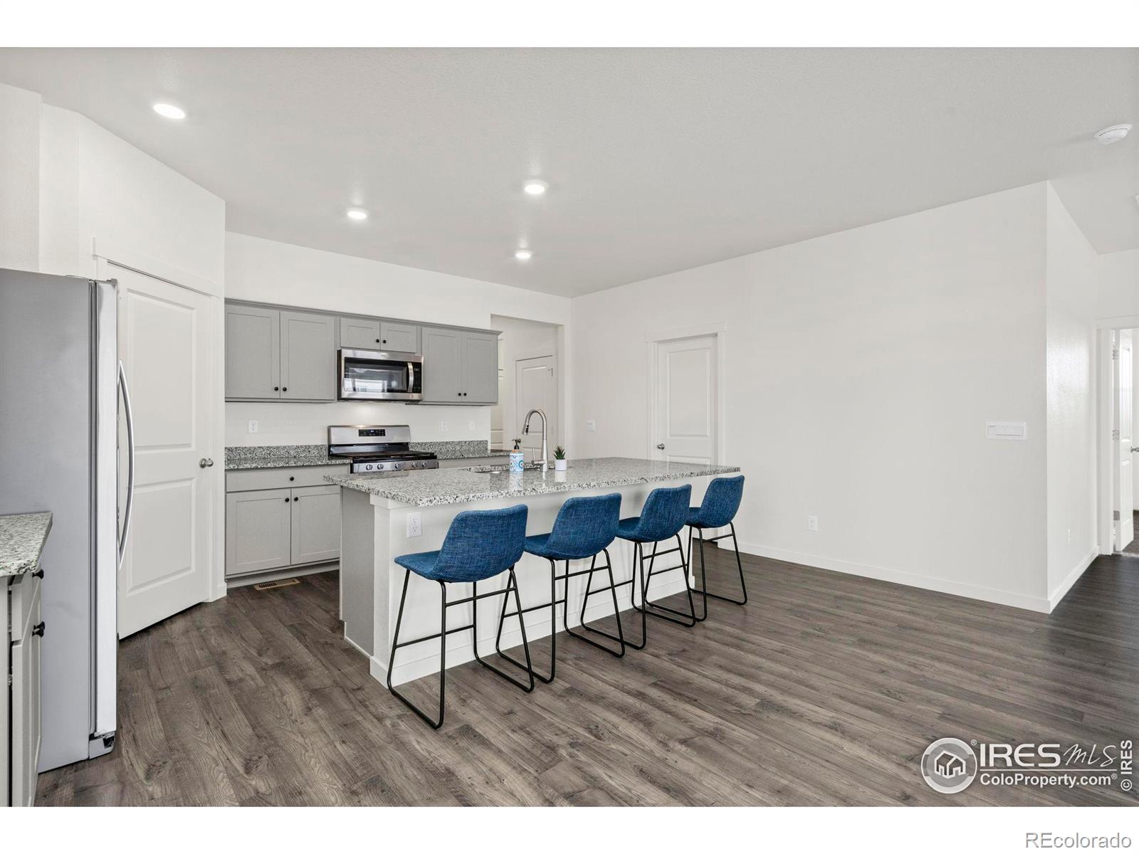 MLS Image #9 for 2585  wren drive,johnstown, Colorado
