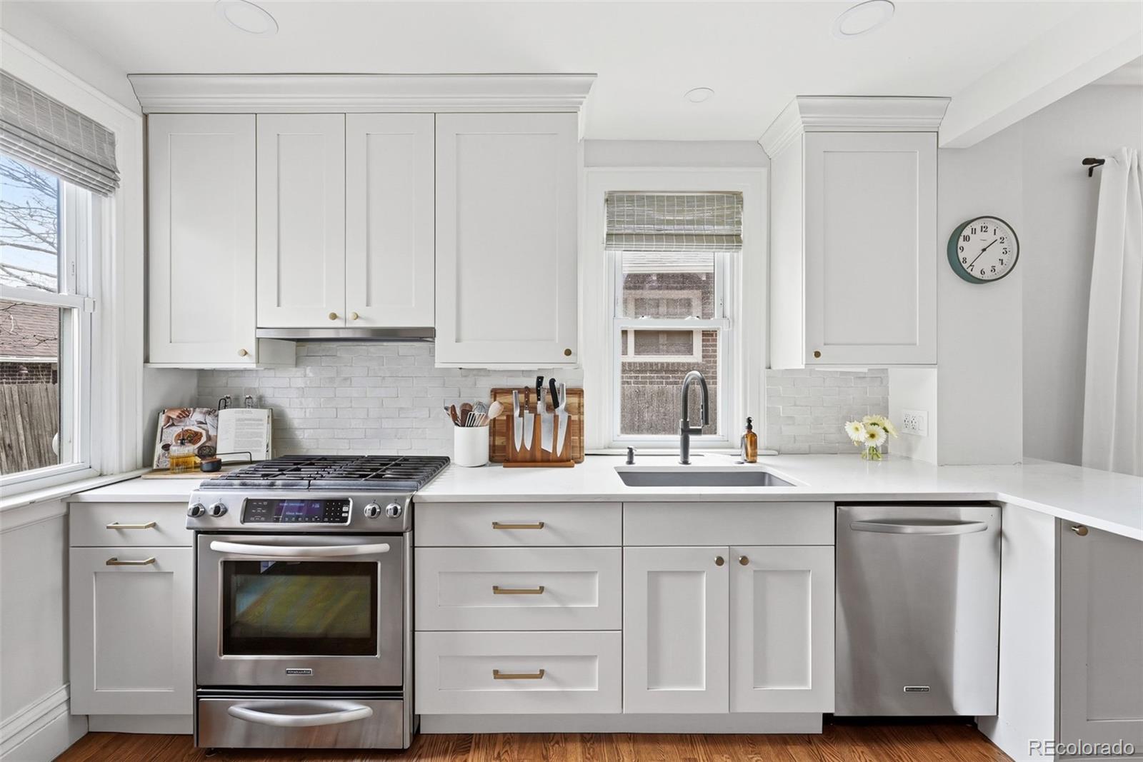 MLS Image #12 for 456 s sherman street,denver, Colorado