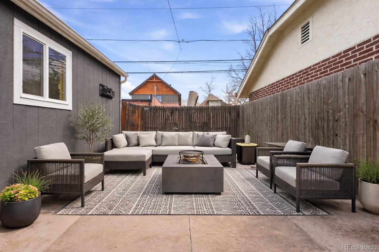 MLS Image #32 for 456 s sherman street,denver, Colorado