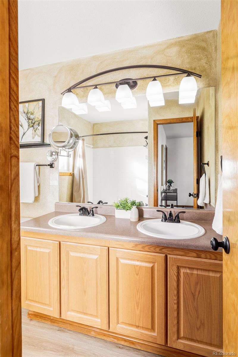 MLS Image #21 for 5528 s valdai street,aurora, Colorado