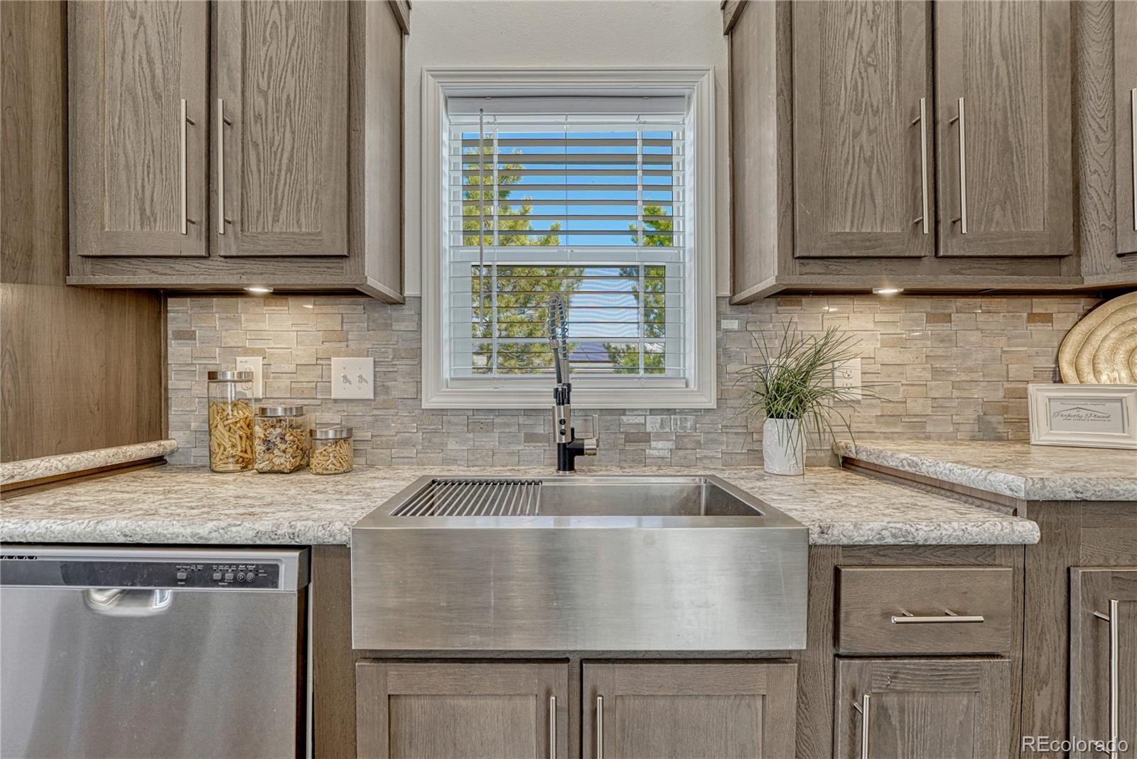 MLS Image #11 for 4157  gray fox heights,colorado springs, Colorado