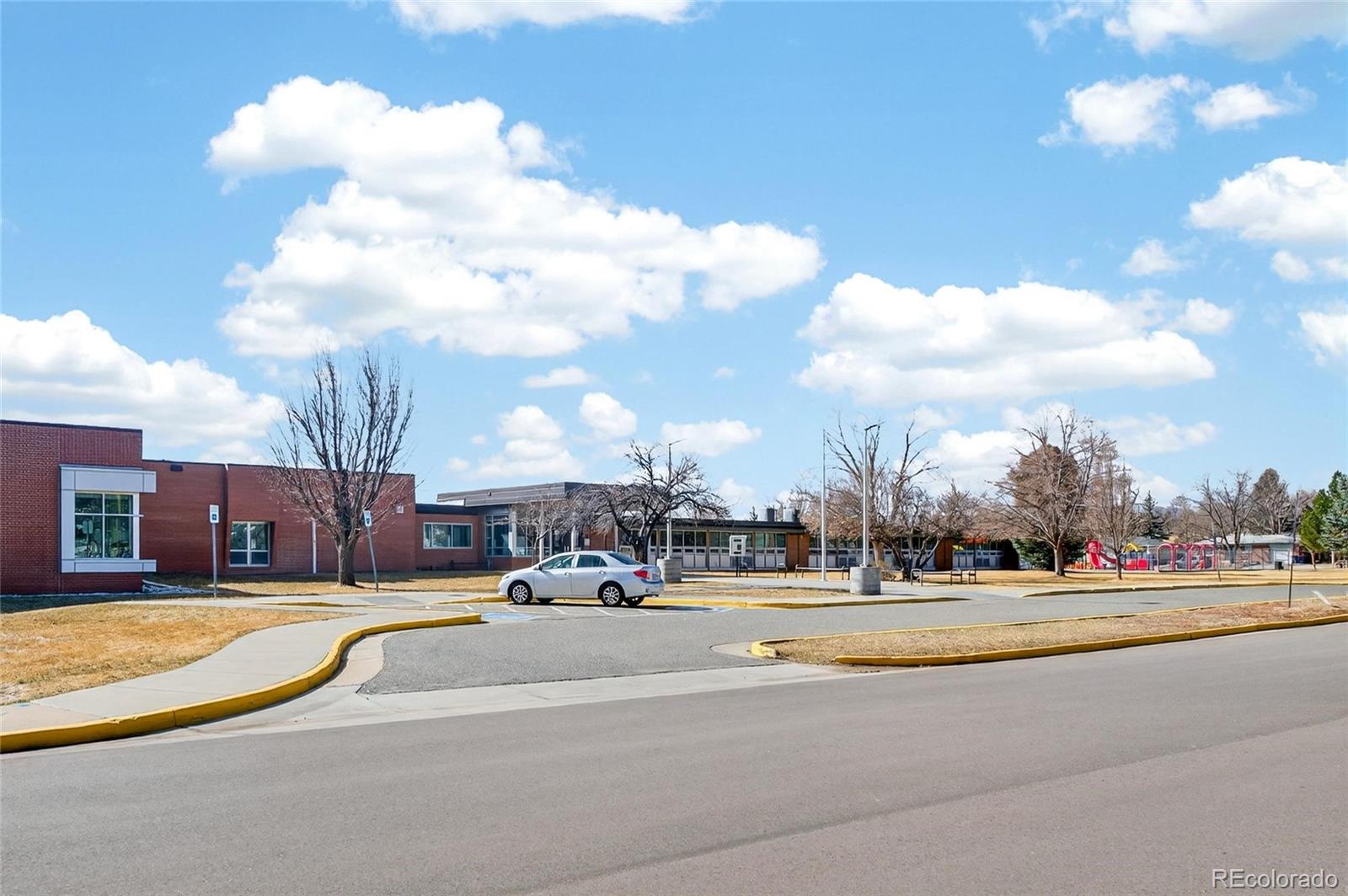 MLS Image #47 for 740  lotus way,broomfield, Colorado