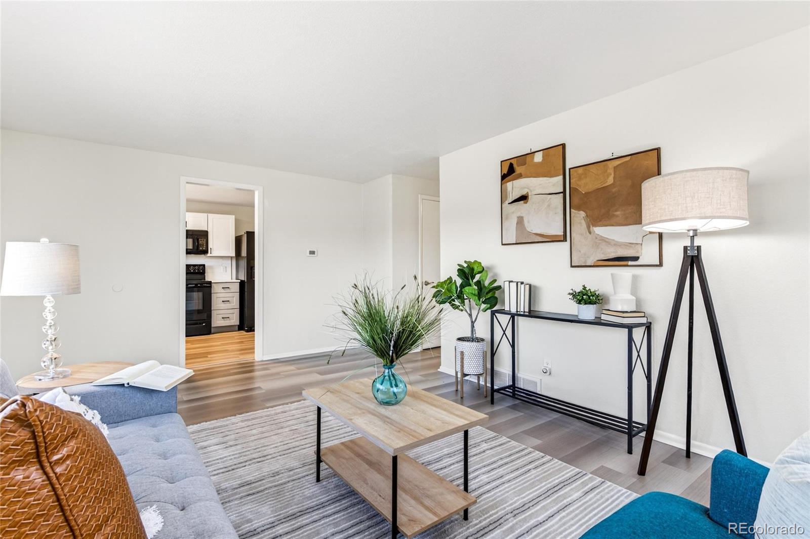 MLS Image #8 for 740  lotus way,broomfield, Colorado