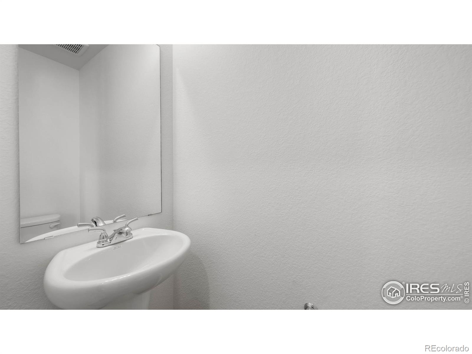 MLS Image #11 for 3393  pearwood drive,johnstown, Colorado