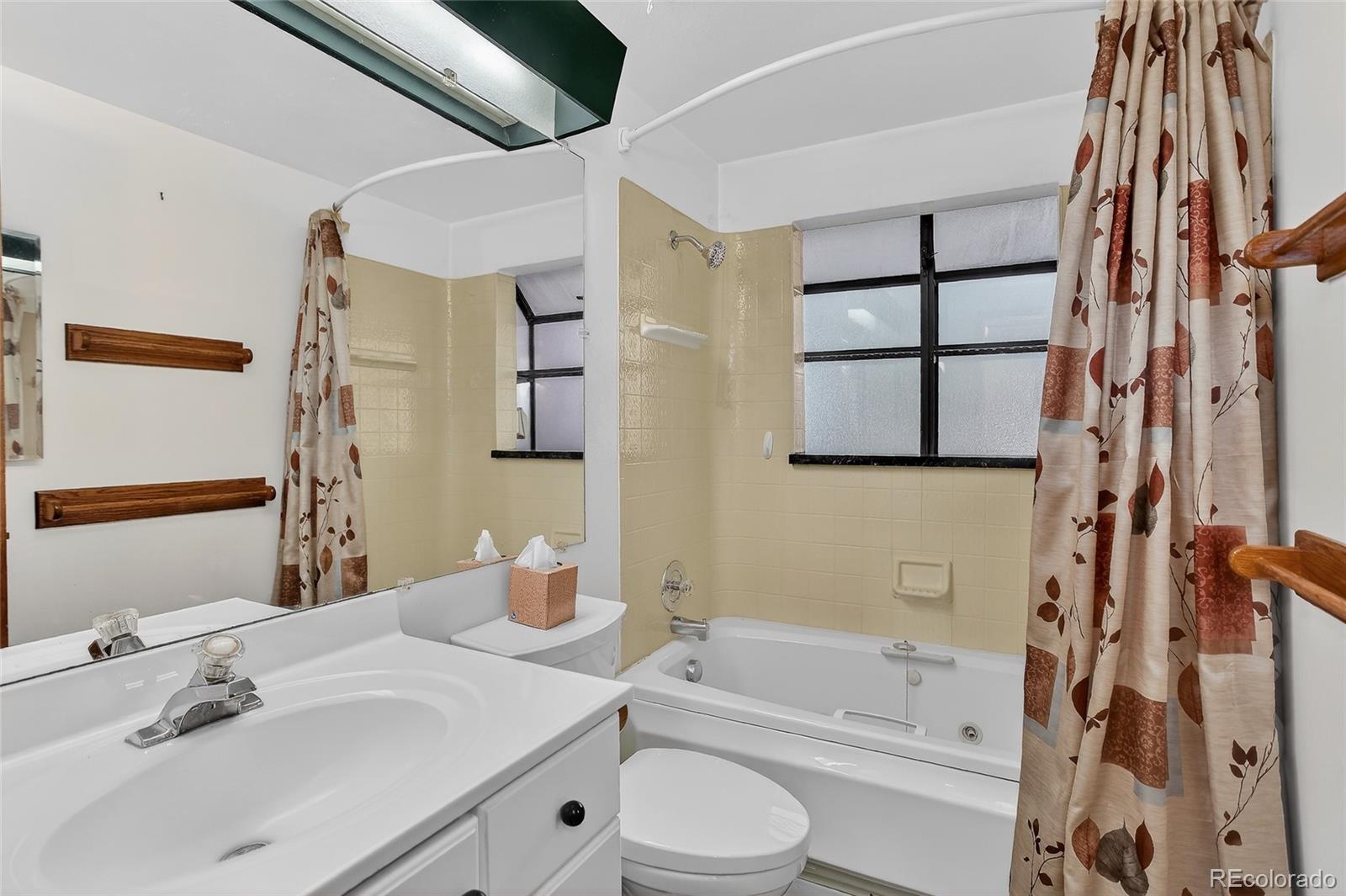 MLS Image #14 for 10576  ura lane,northglenn, Colorado