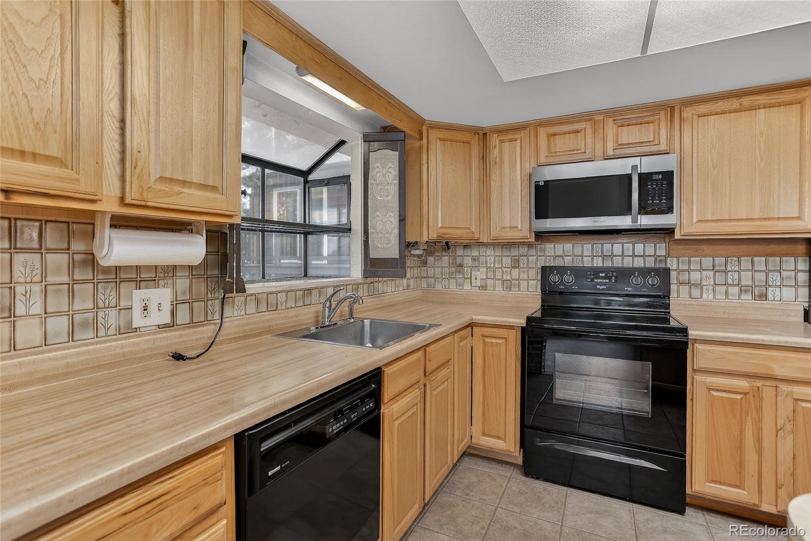 MLS Image #7 for 10576  ura lane,northglenn, Colorado