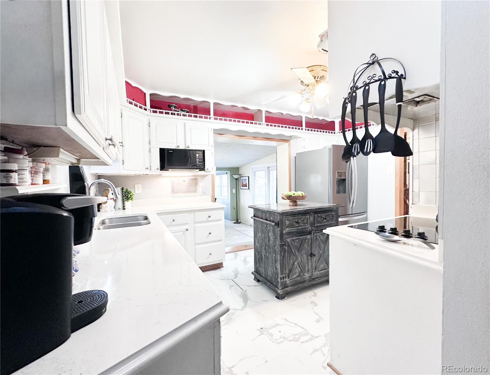 MLS Image #10 for 2906 s stuart street,denver, Colorado