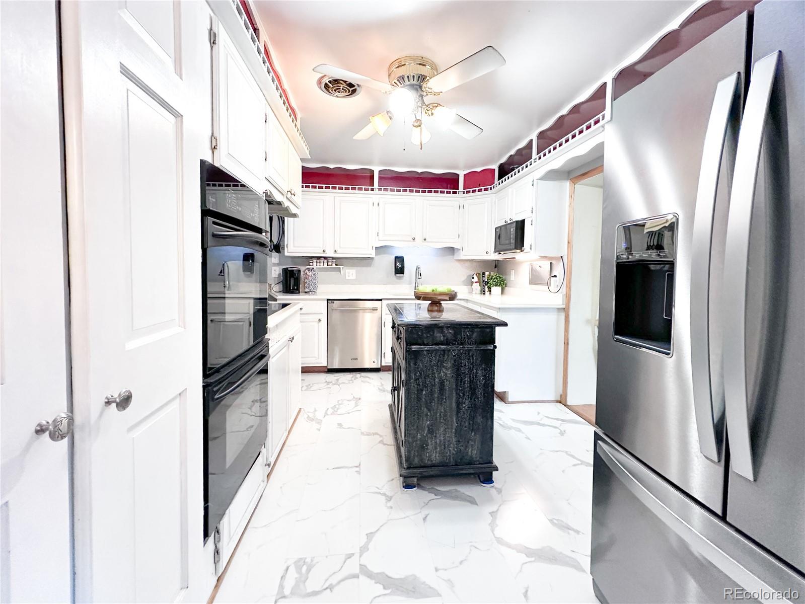 MLS Image #12 for 2906 s stuart street,denver, Colorado
