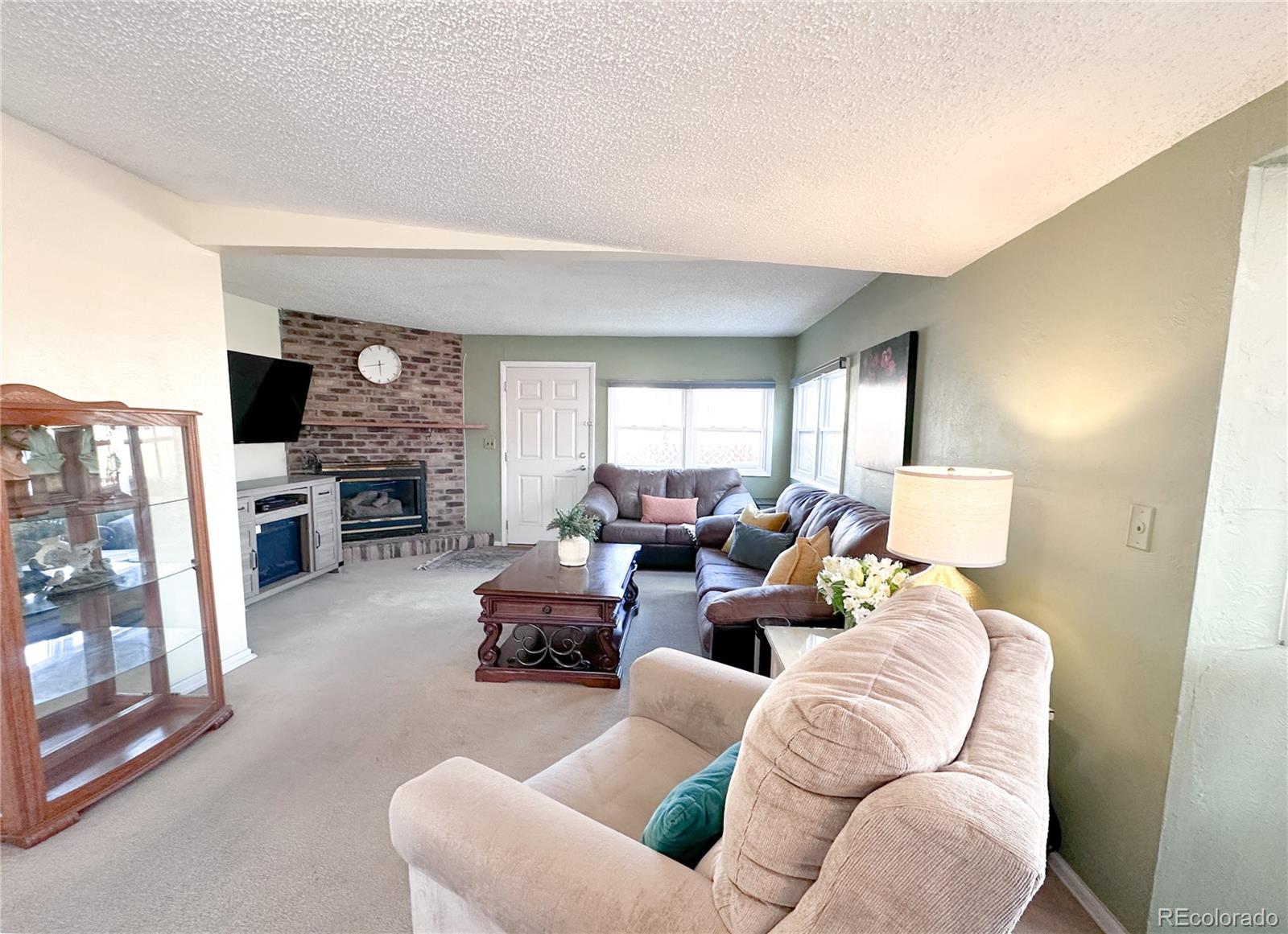 MLS Image #14 for 2906 s stuart street,denver, Colorado