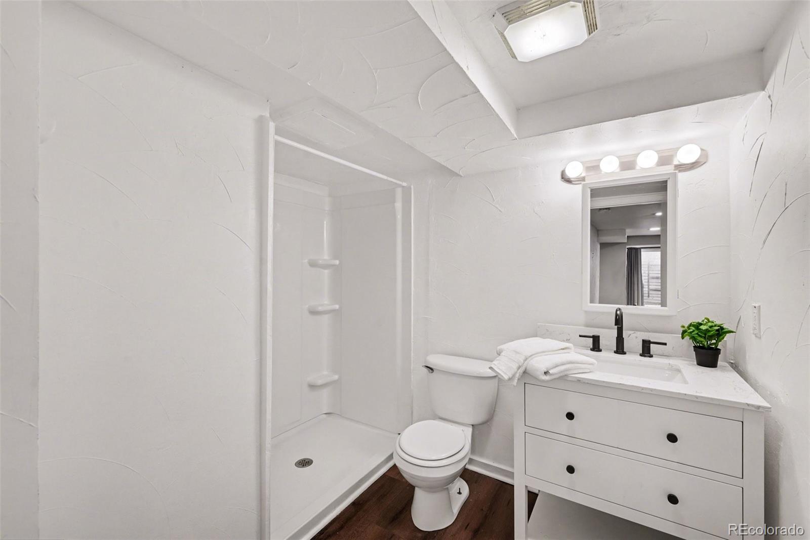 MLS Image #15 for 2957 s fox street,englewood, Colorado