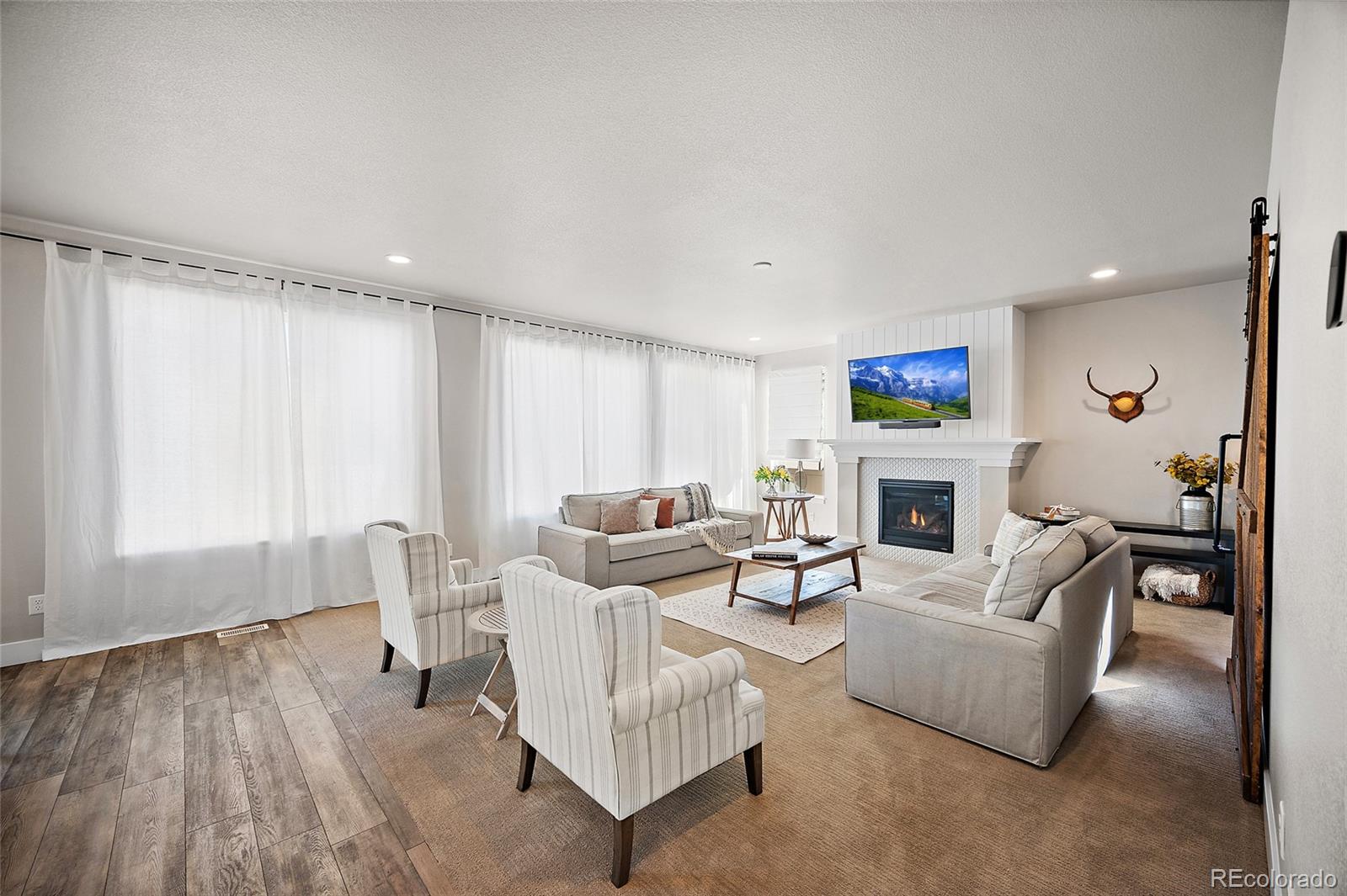 MLS Image #11 for 8047  gilpin peak drive,colorado springs, Colorado