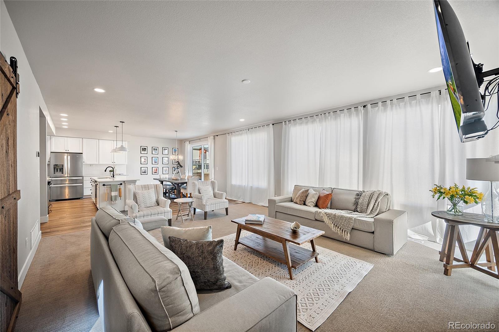 MLS Image #12 for 8047  gilpin peak drive,colorado springs, Colorado