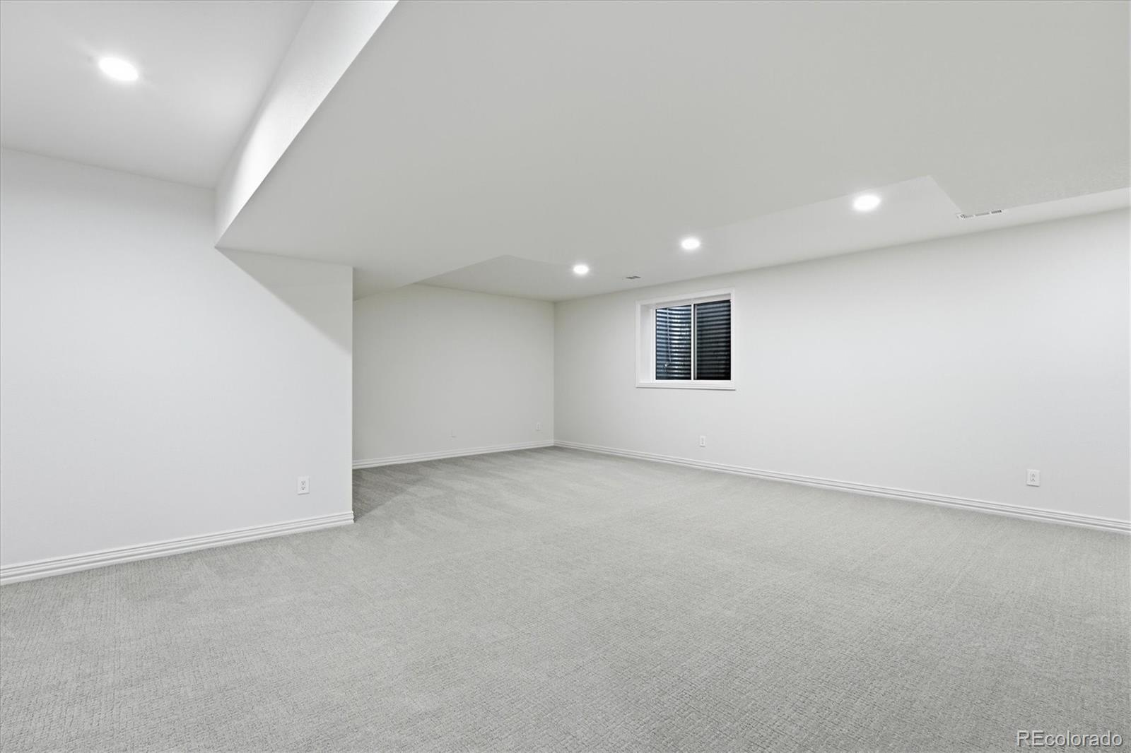 MLS Image #30 for 1011 s valentia street,denver, Colorado