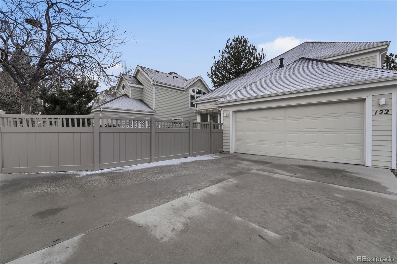 MLS Image #40 for 1011 s valentia street,denver, Colorado