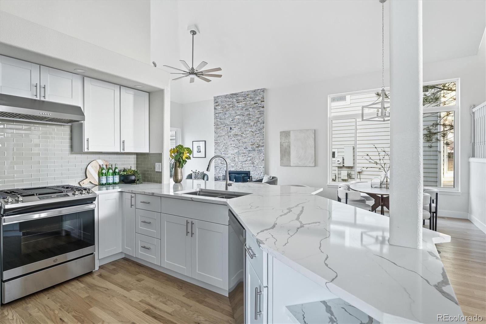MLS Image #9 for 1011 s valentia street,denver, Colorado