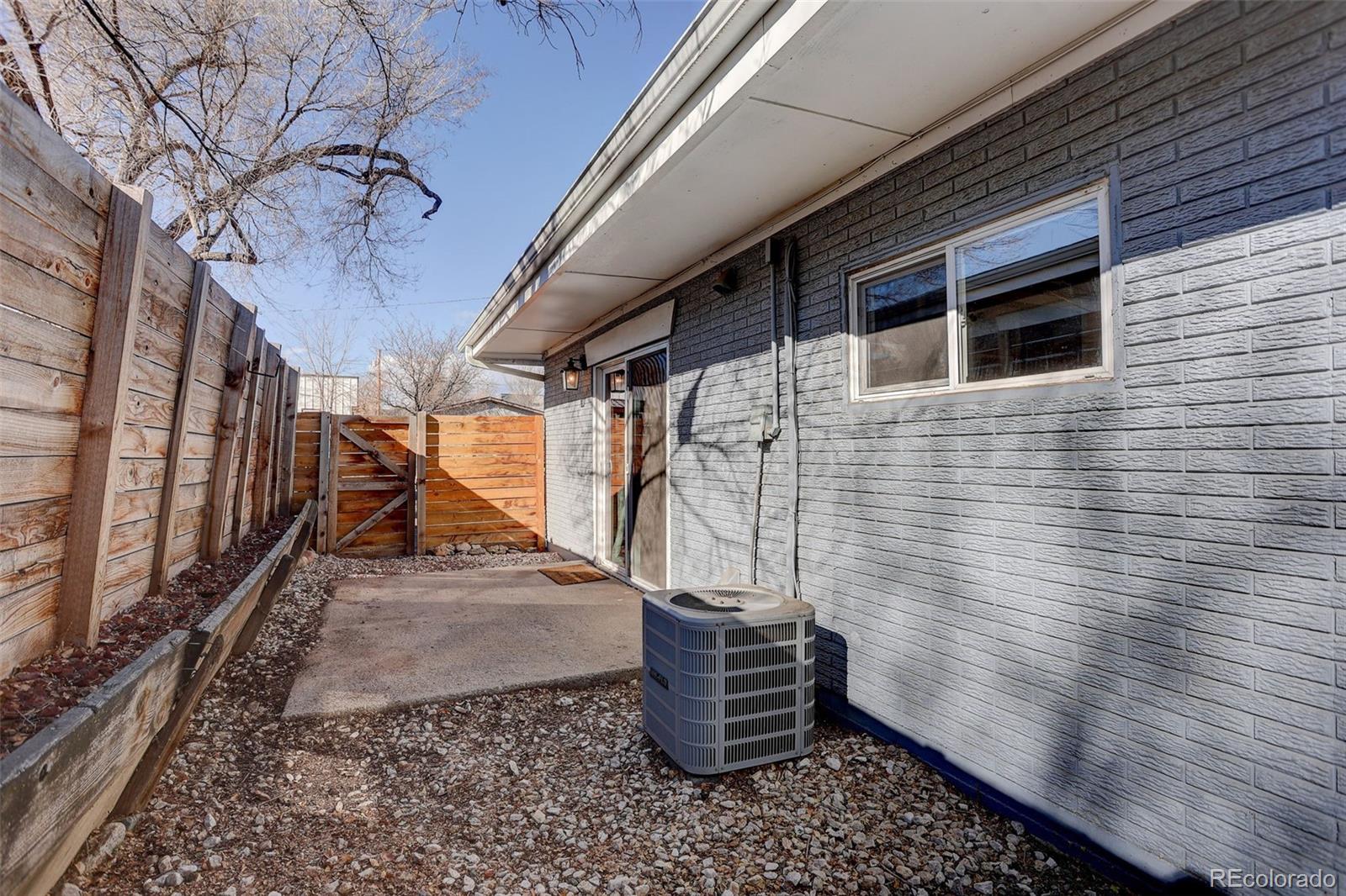 MLS Image #21 for 1044  stuart street,denver, Colorado