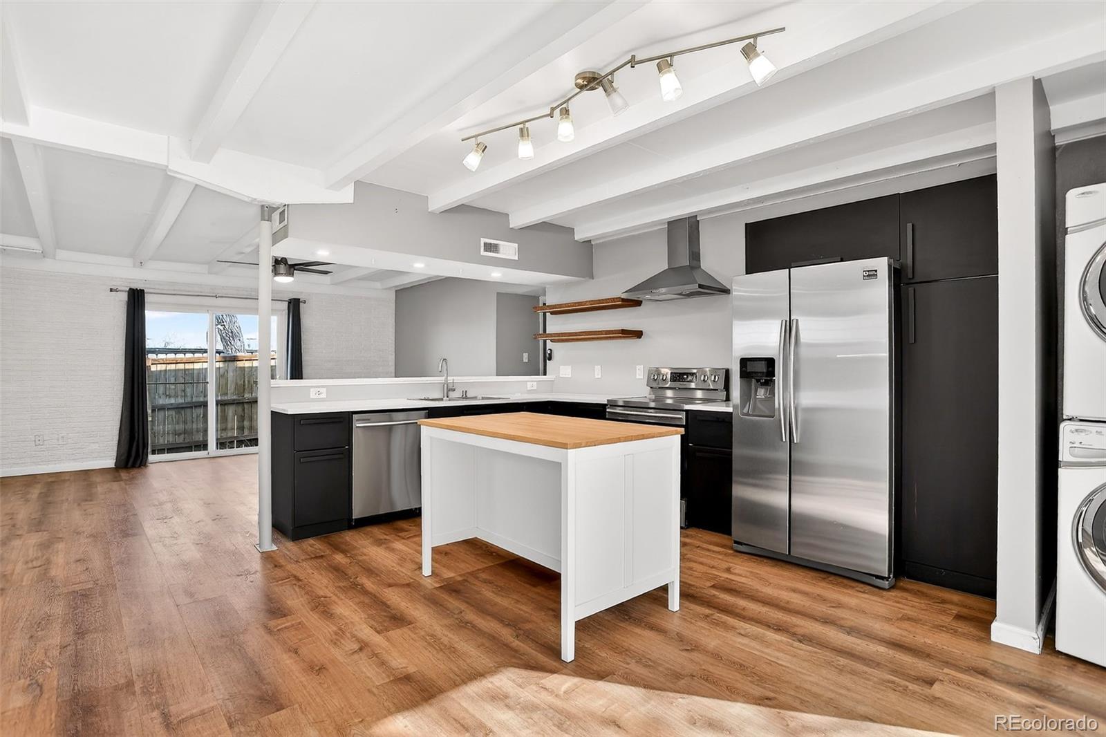 MLS Image #3 for 1044  stuart street,denver, Colorado