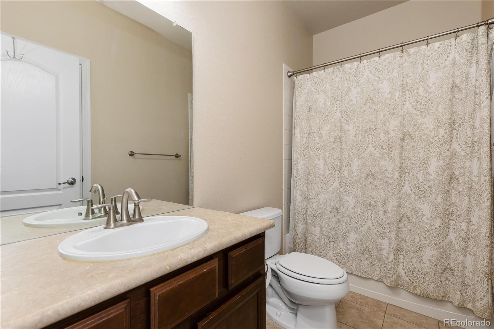 MLS Image #11 for 6189 s oak hill way,aurora, Colorado