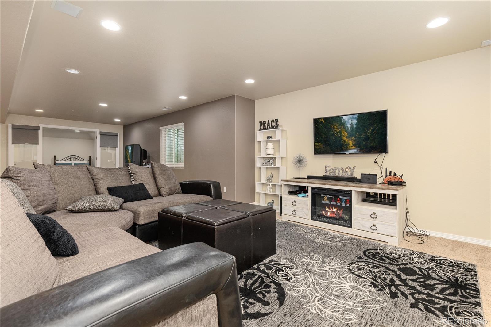 MLS Image #29 for 6189 s oak hill way,aurora, Colorado