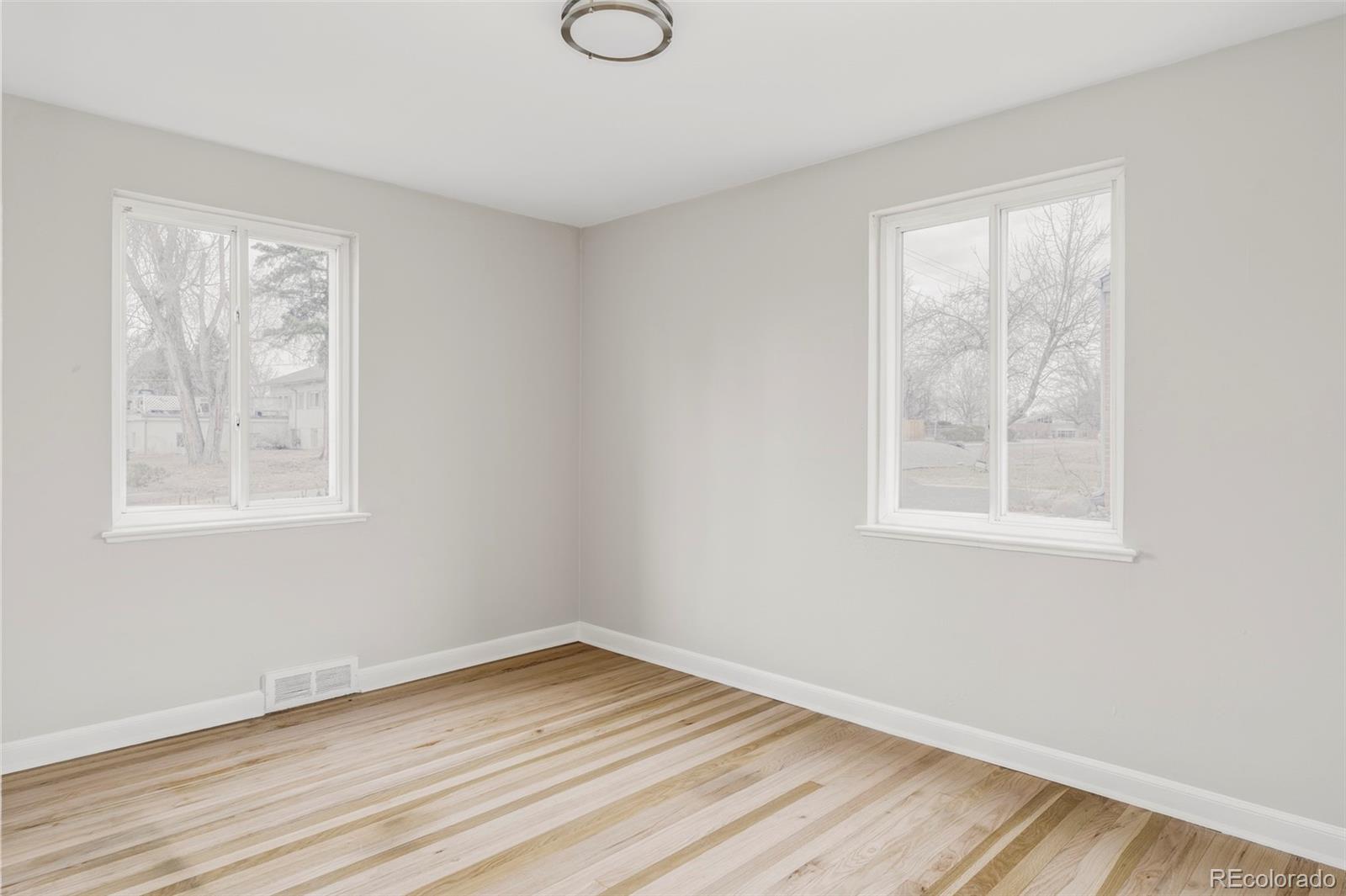 MLS Image #13 for 1200  quebec street,denver, Colorado