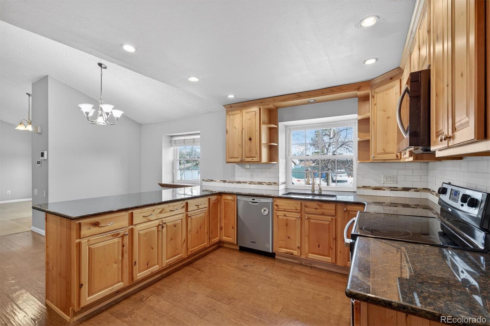 MLS Image #0 for 2761 s salida way,aurora, Colorado