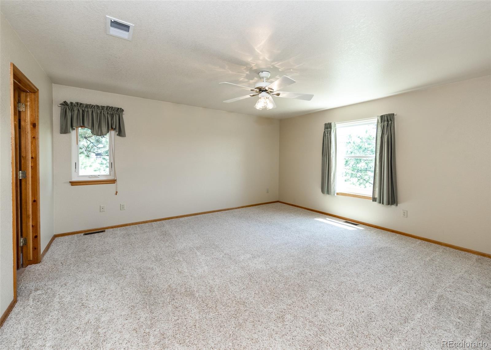 MLS Image #27 for 2602  southpark road,florissant, Colorado