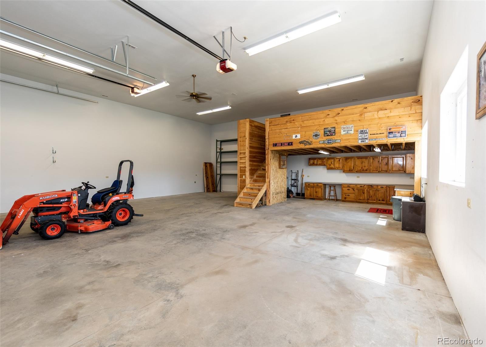 MLS Image #5 for 2602  southpark road,florissant, Colorado