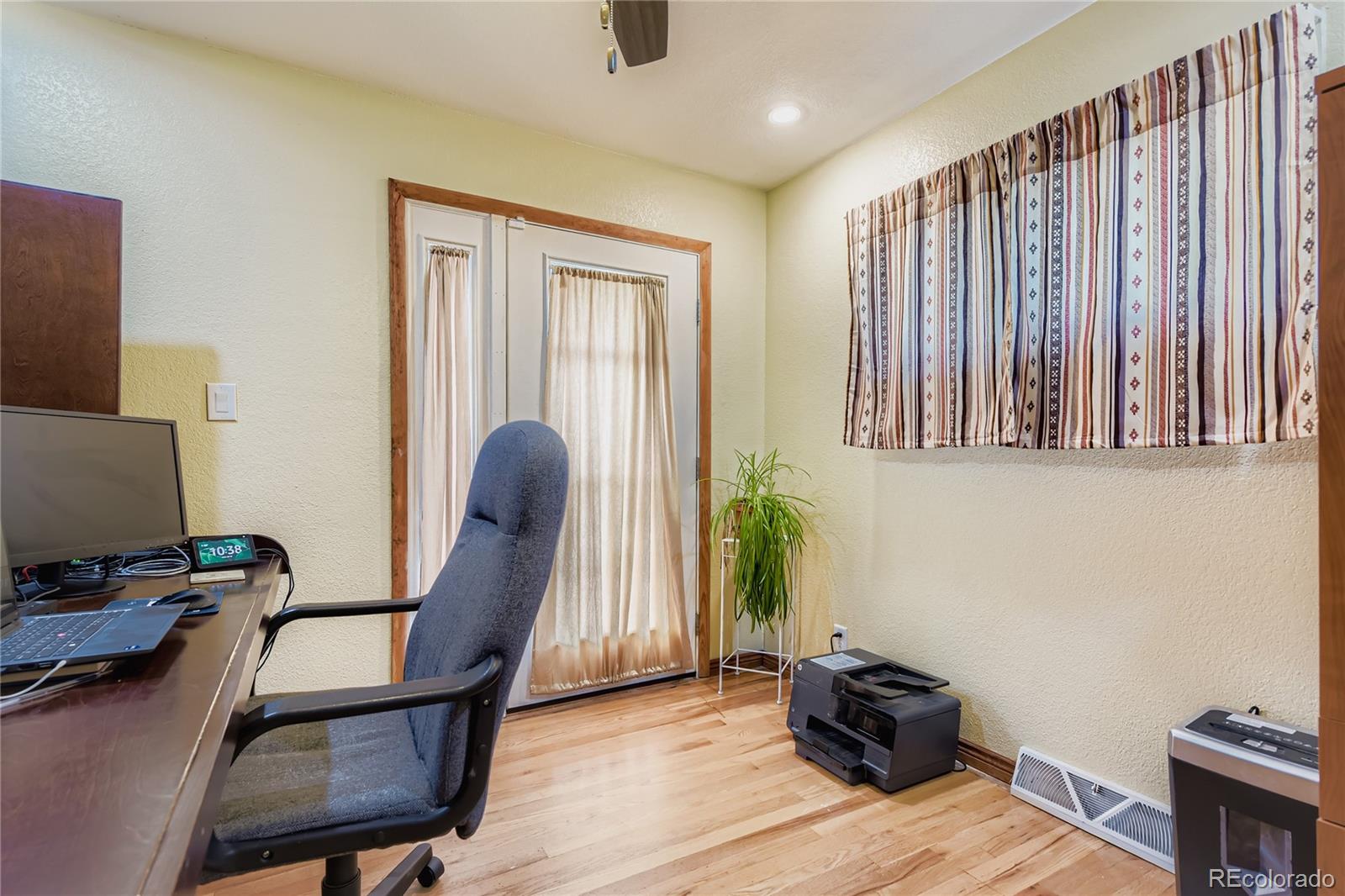 MLS Image #9 for 664 s washington circle,englewood, Colorado