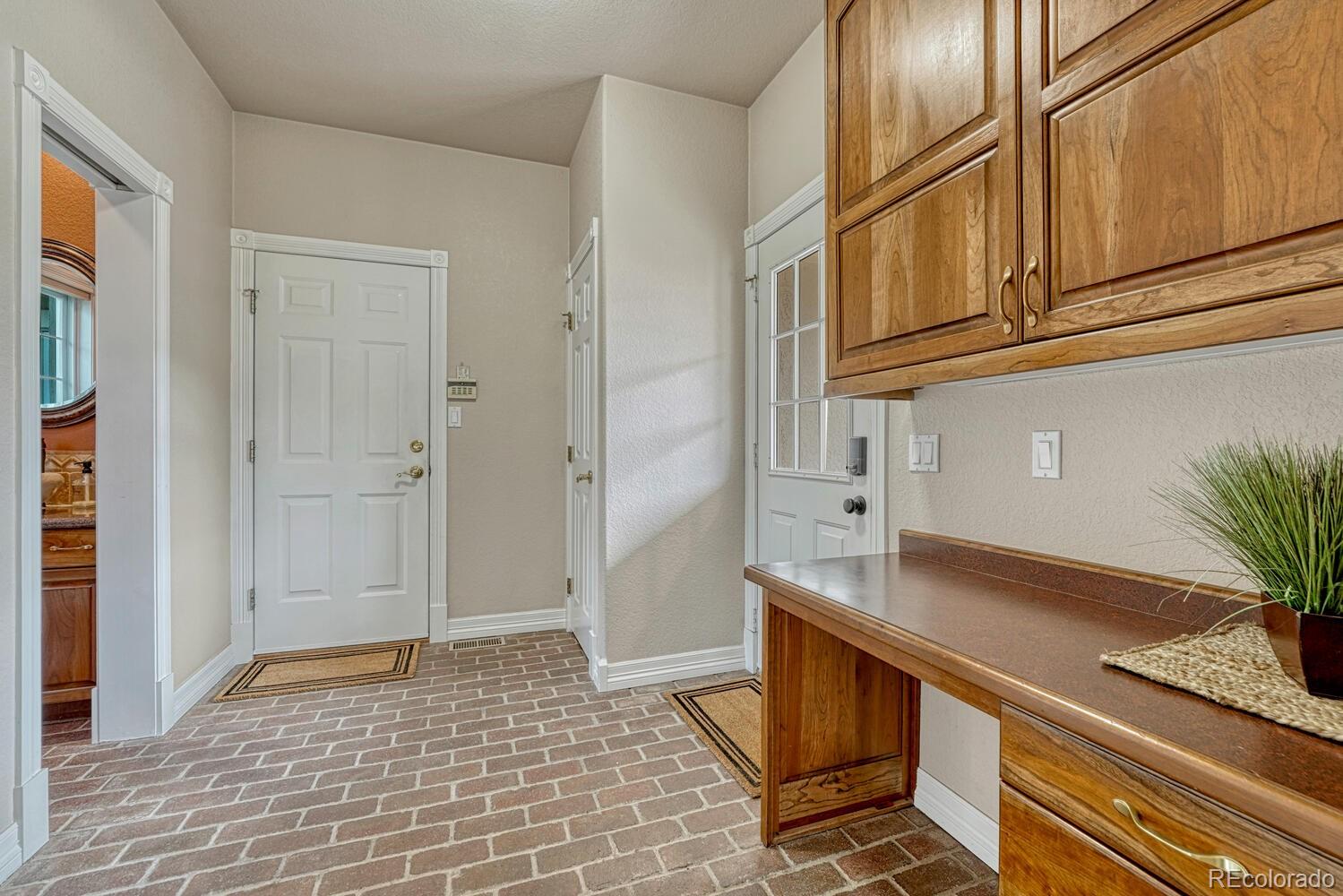 MLS Image #17 for 620  forest view way,monument, Colorado