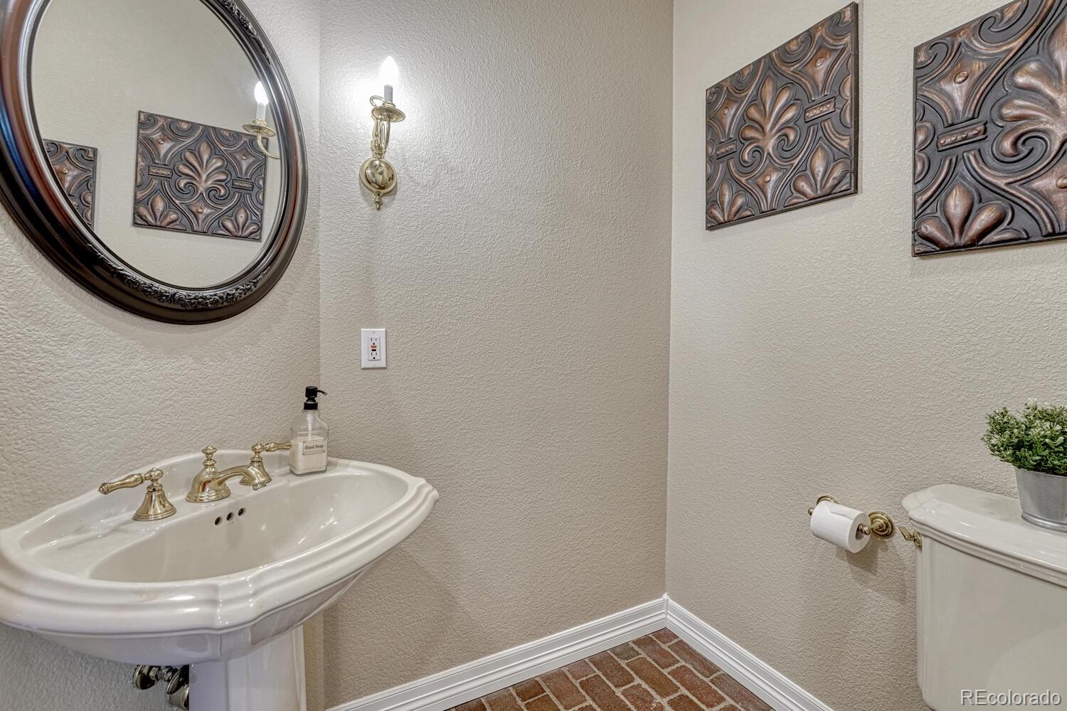 MLS Image #26 for 620  forest view way,monument, Colorado