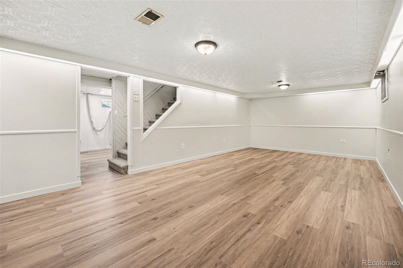MLS Image #12 for 6376  brooks drive,arvada, Colorado