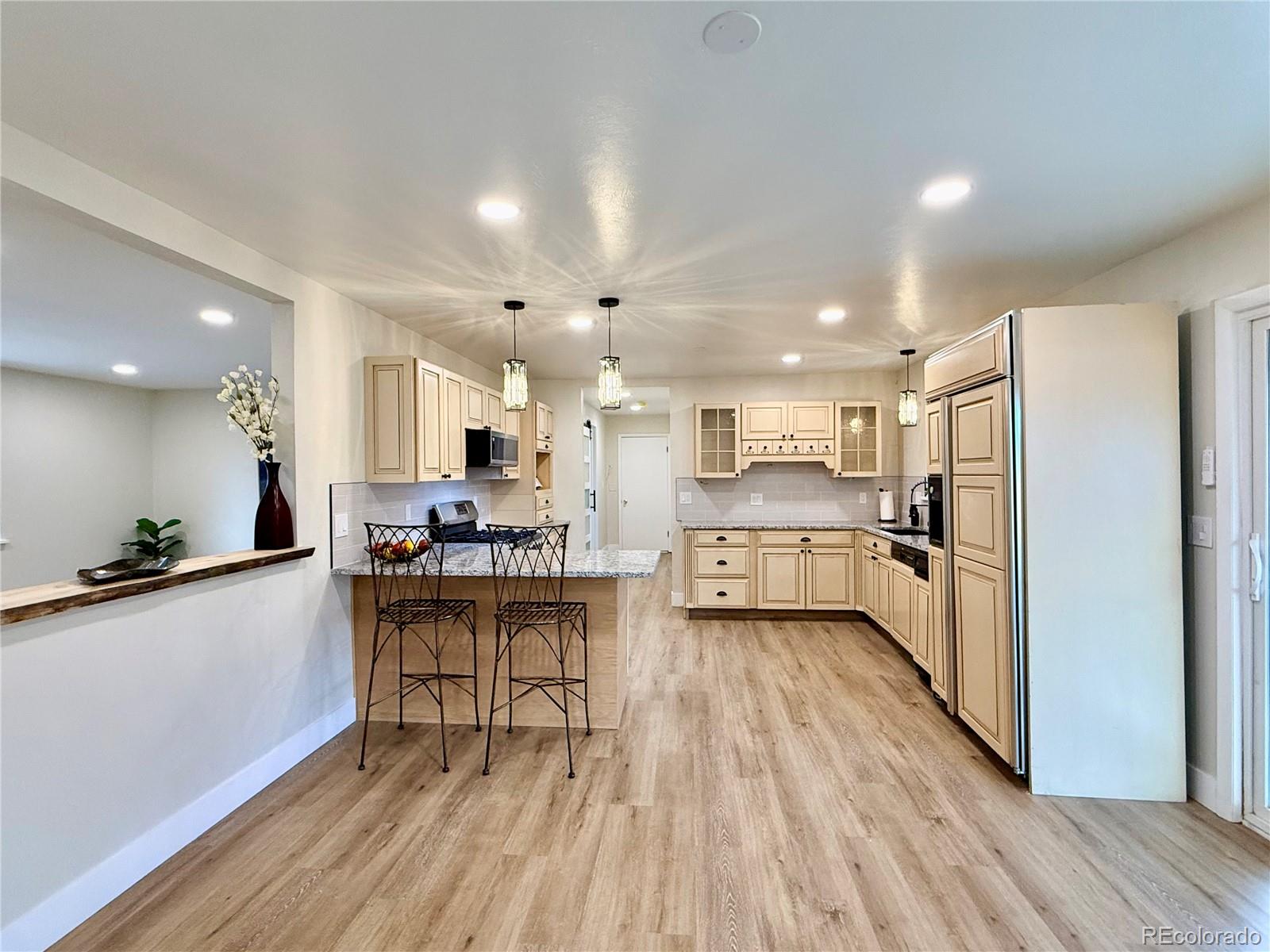 MLS Image #11 for 1608  mount view lane,colorado springs, Colorado