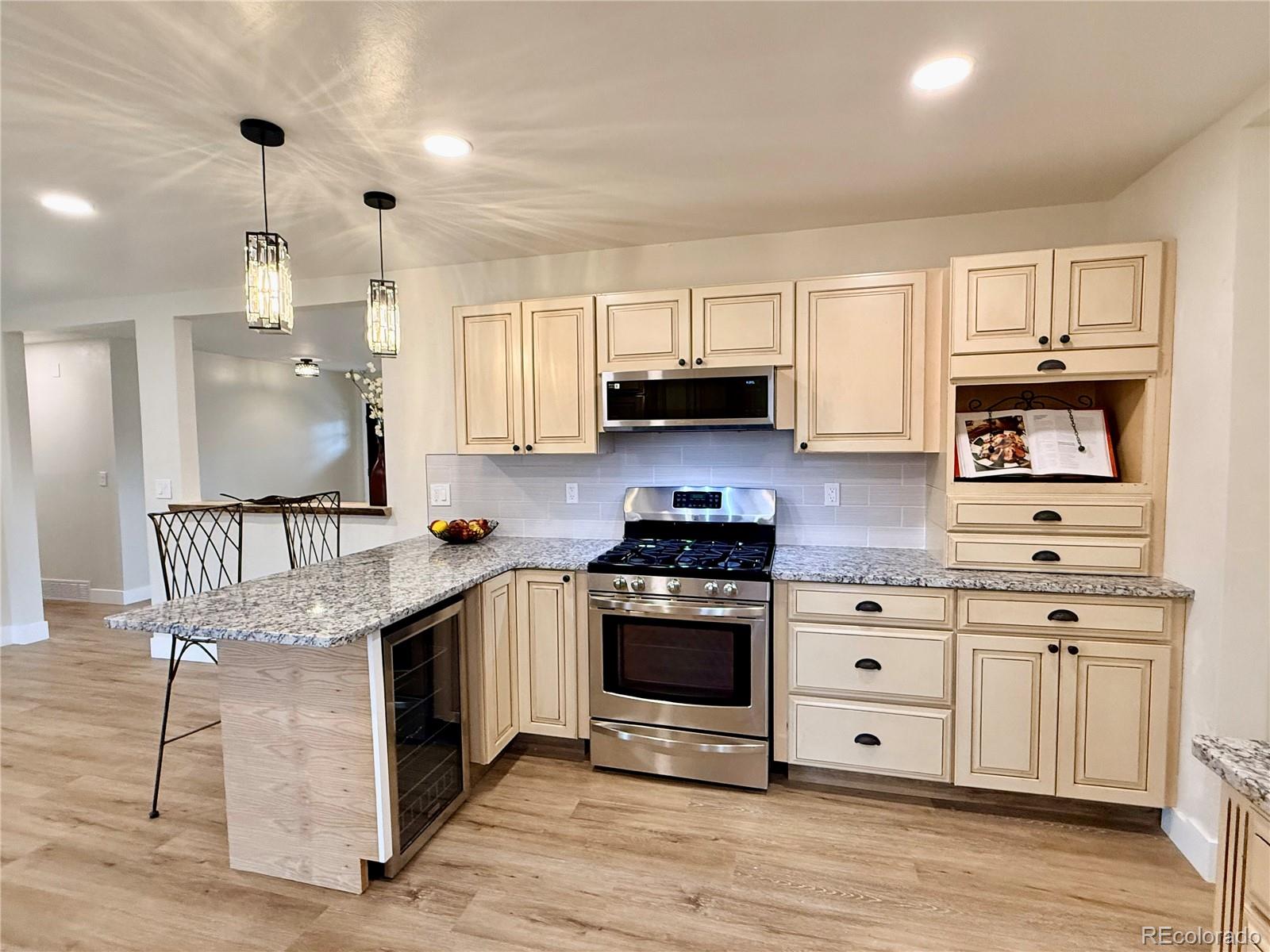 MLS Image #12 for 1608  mount view lane,colorado springs, Colorado