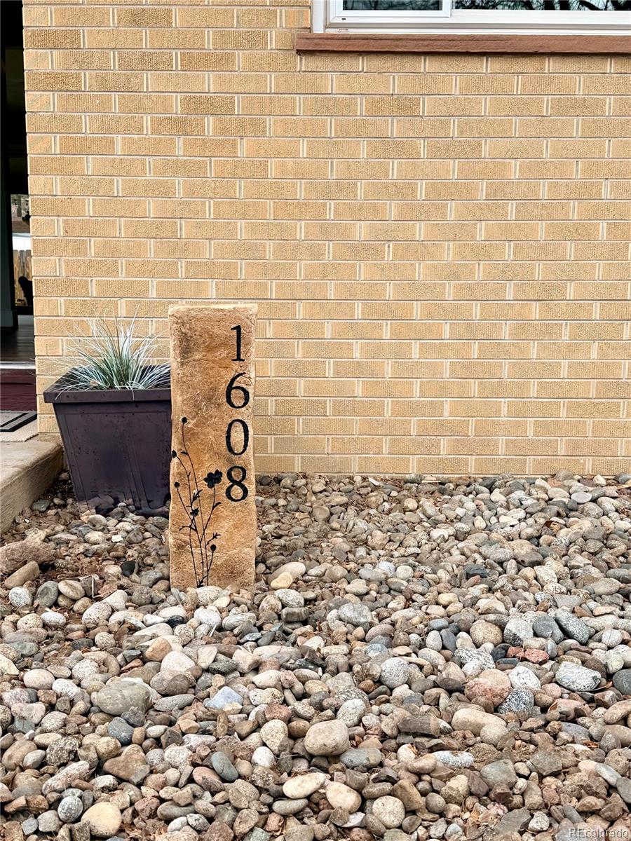 MLS Image #5 for 1608  mount view lane,colorado springs, Colorado