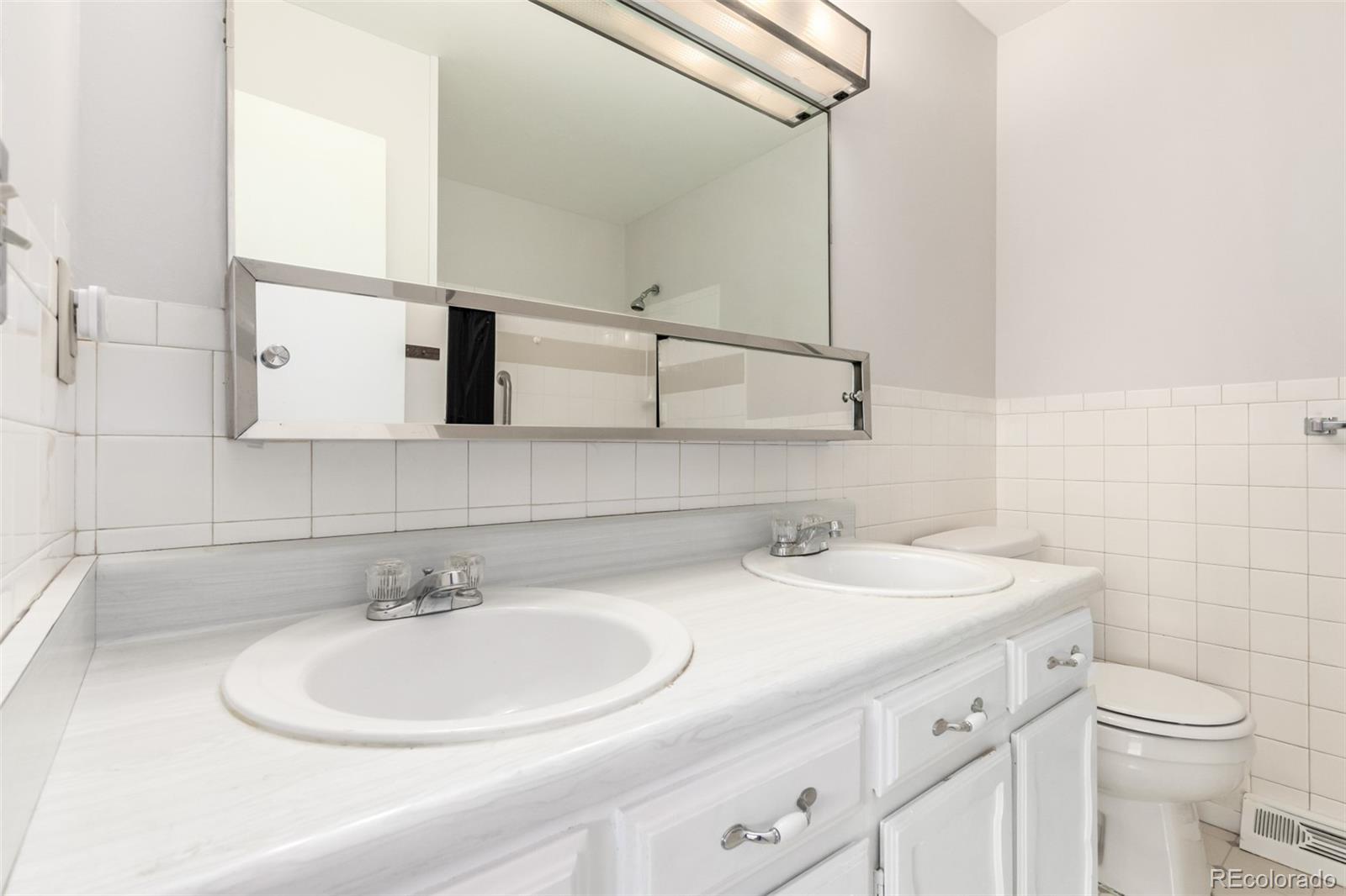 MLS Image #16 for 13084 e alaska place,aurora, Colorado