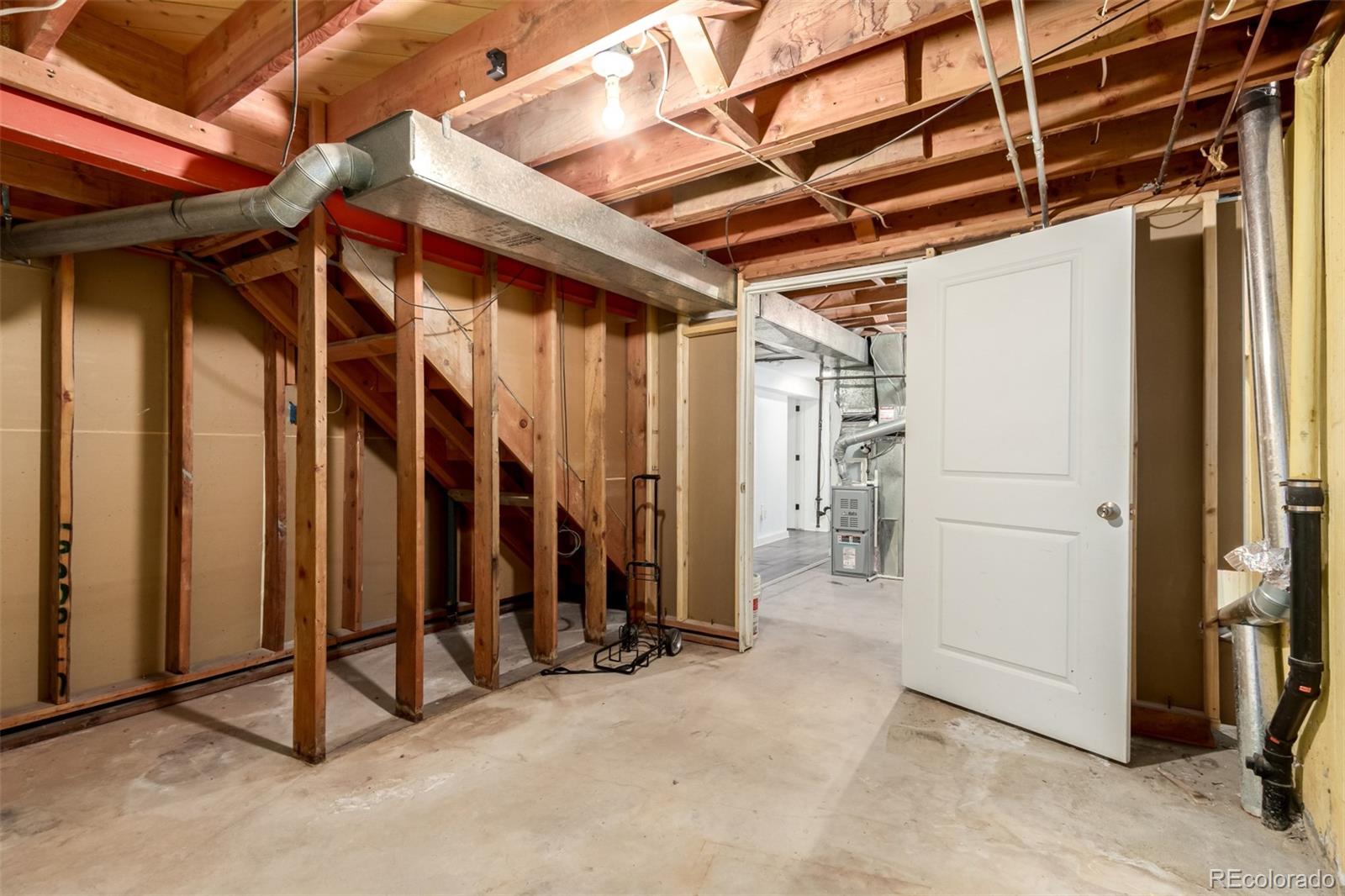 MLS Image #24 for 13084 e alaska place,aurora, Colorado