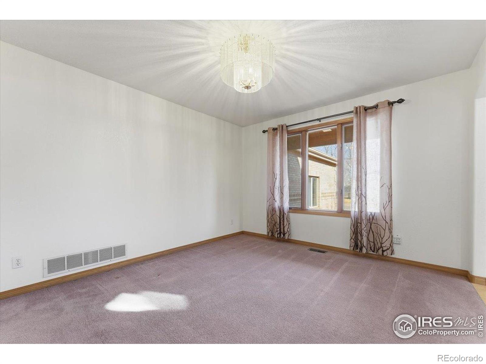 MLS Image #6 for 107 s 5th street,berthoud, Colorado