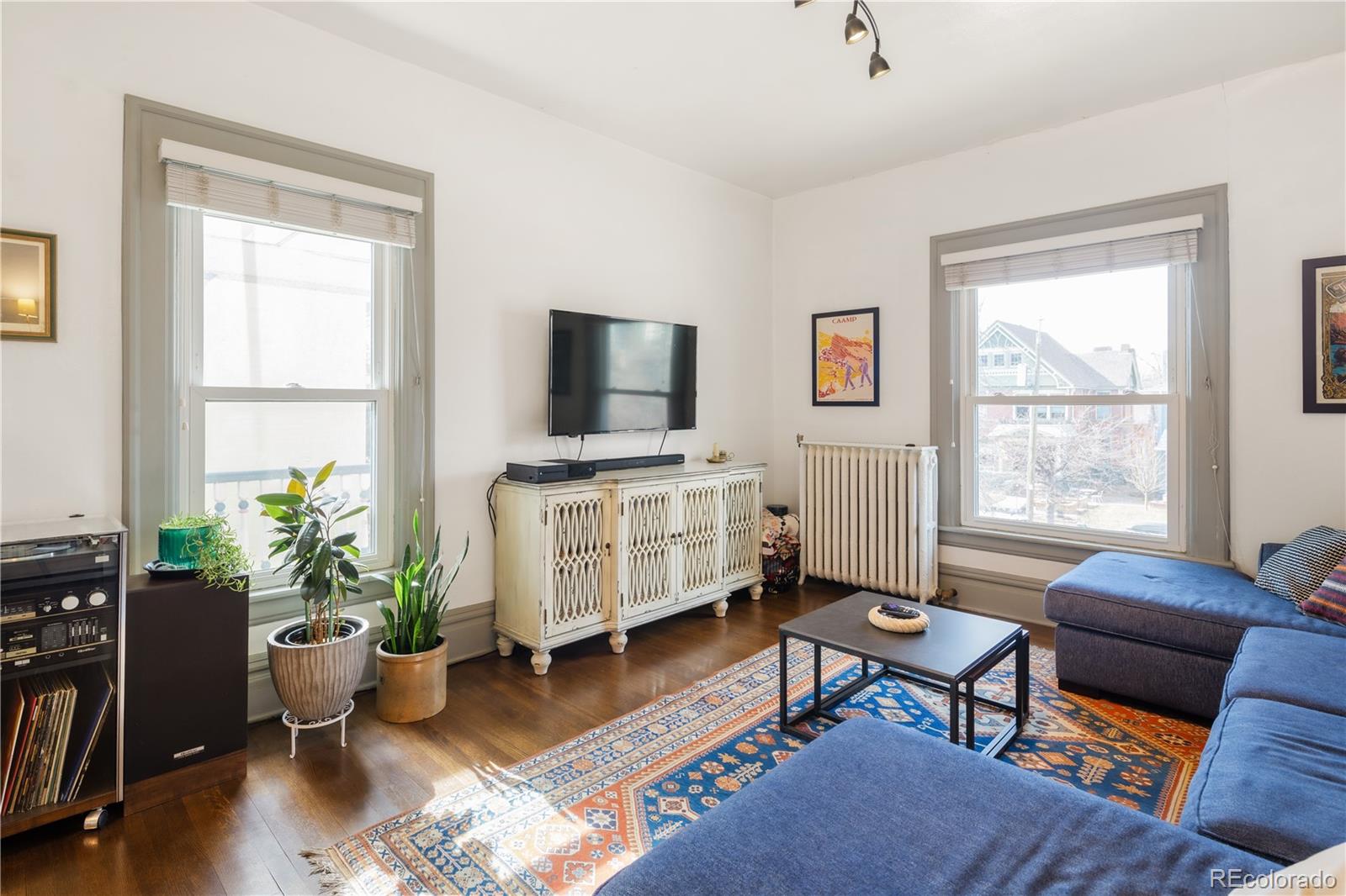 MLS Image #11 for 1532  steele street,denver, Colorado