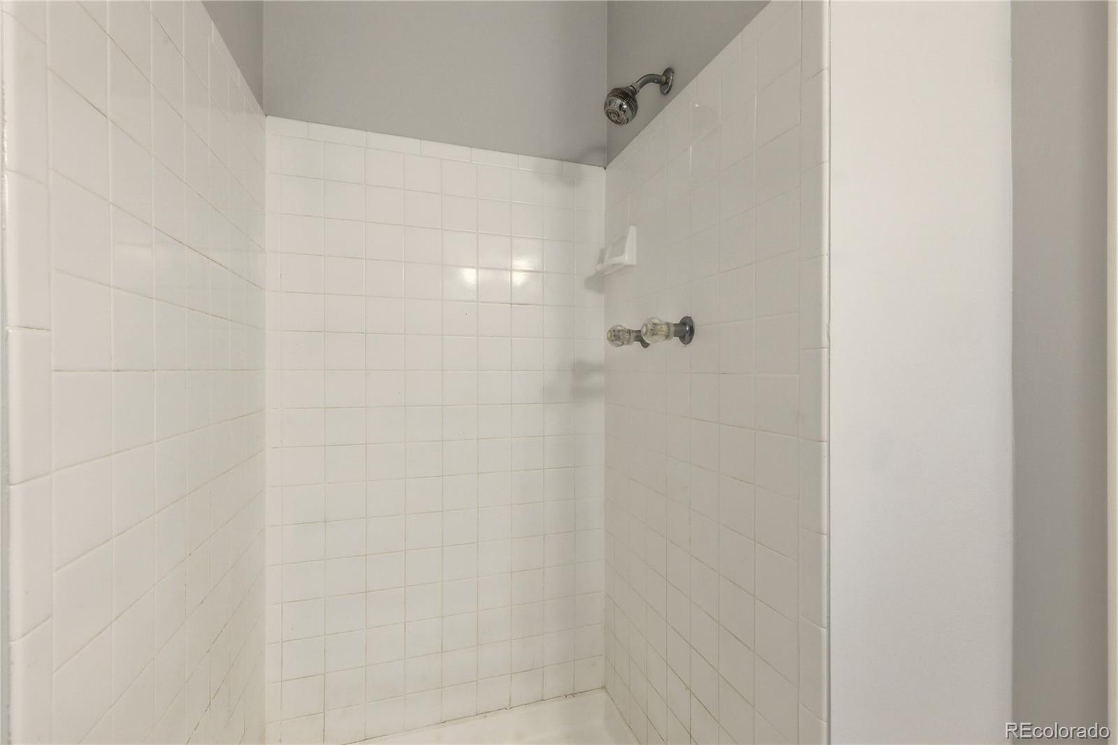 MLS Image #16 for 16991 e chenango avenue a,aurora, Colorado