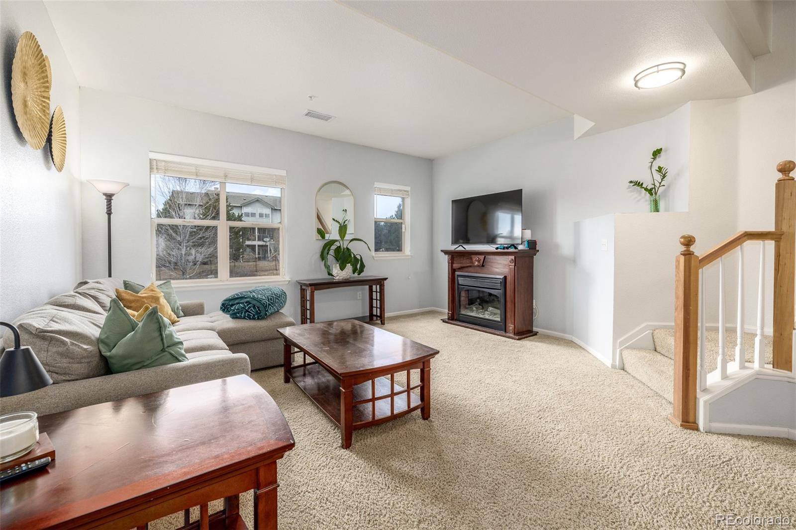 MLS Image #4 for 18727 e yale circle,aurora, Colorado