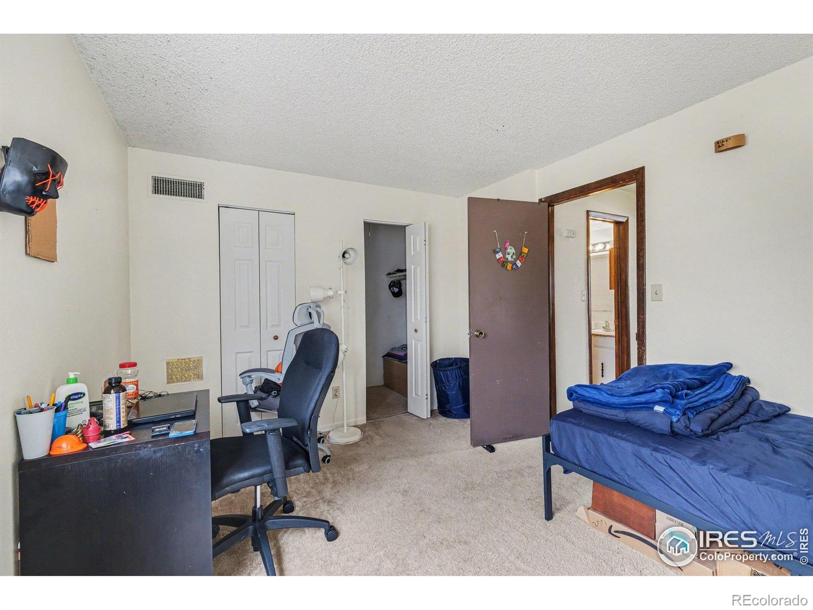 MLS Image #18 for 1705  heatheridge road,fort collins, Colorado