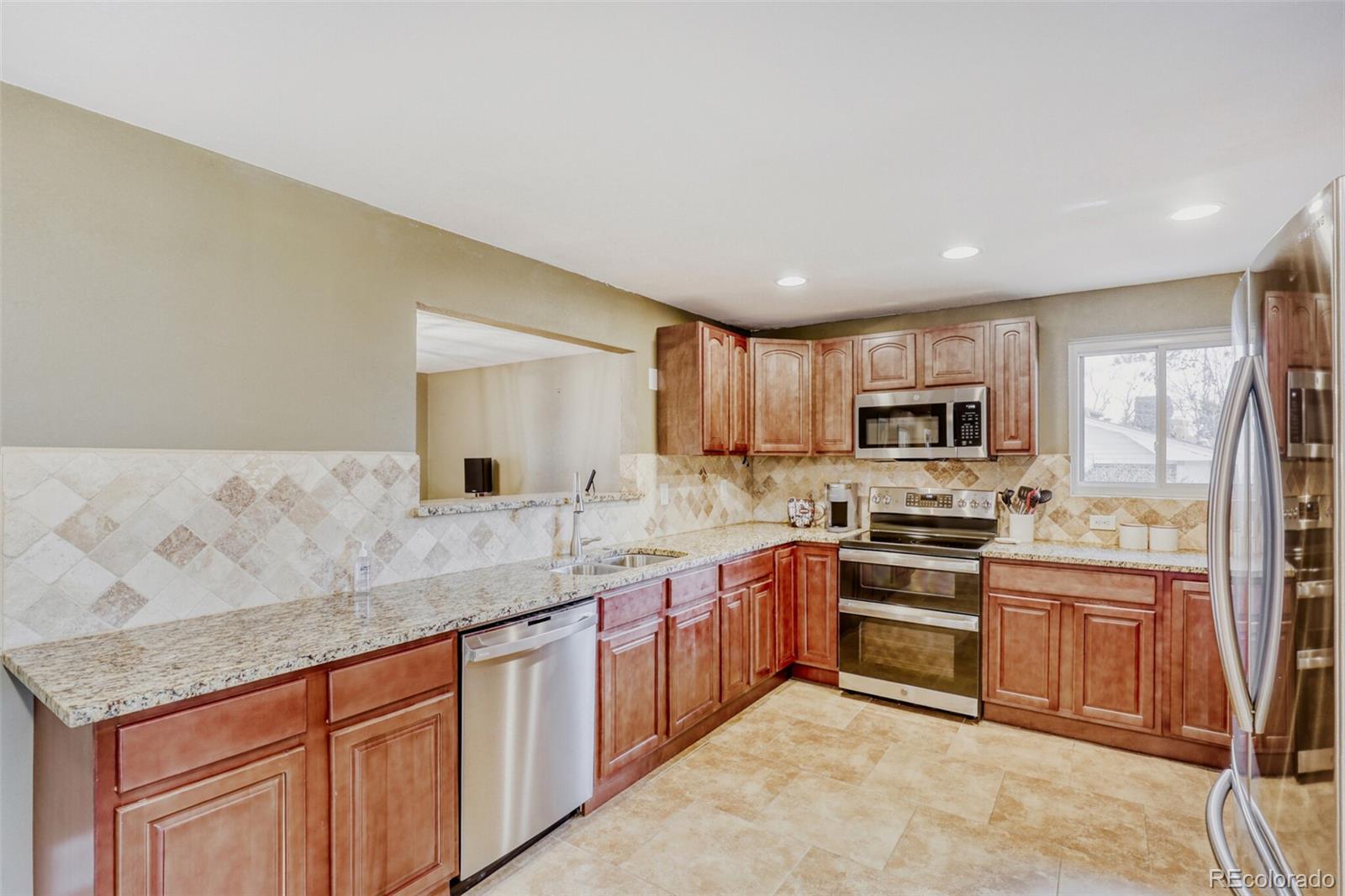 MLS Image #6 for 8162 w louisiana place,lakewood, Colorado