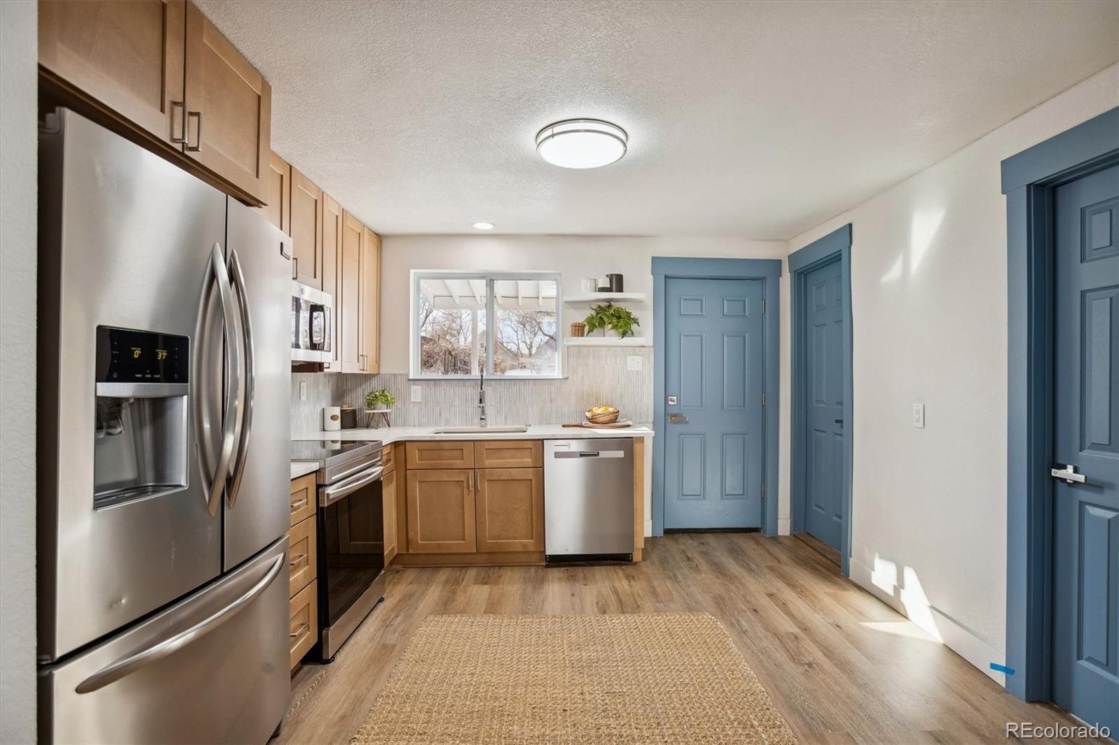 MLS Image #11 for 431  fox street,denver, Colorado